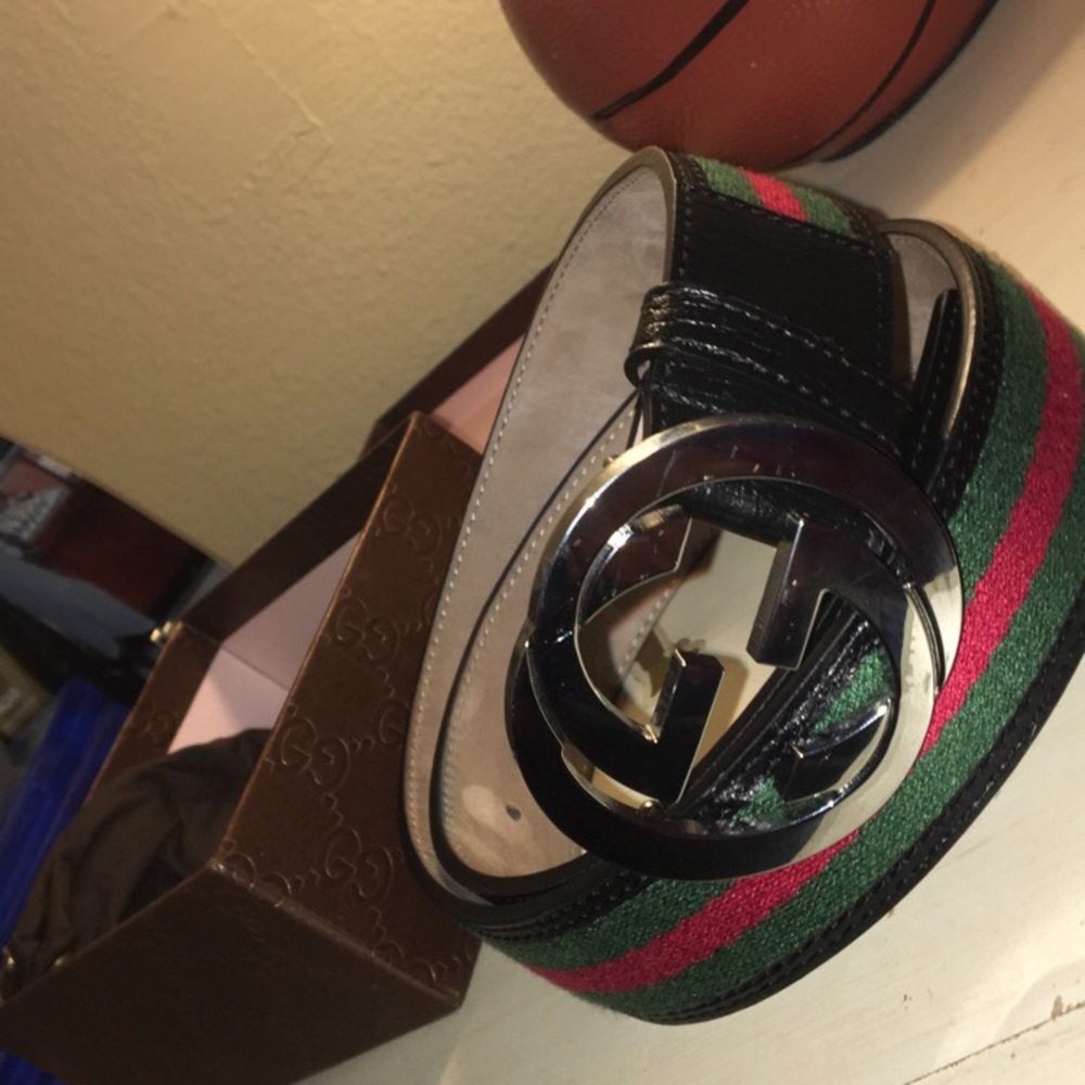 AUTHENTIC GUCCI BELT.